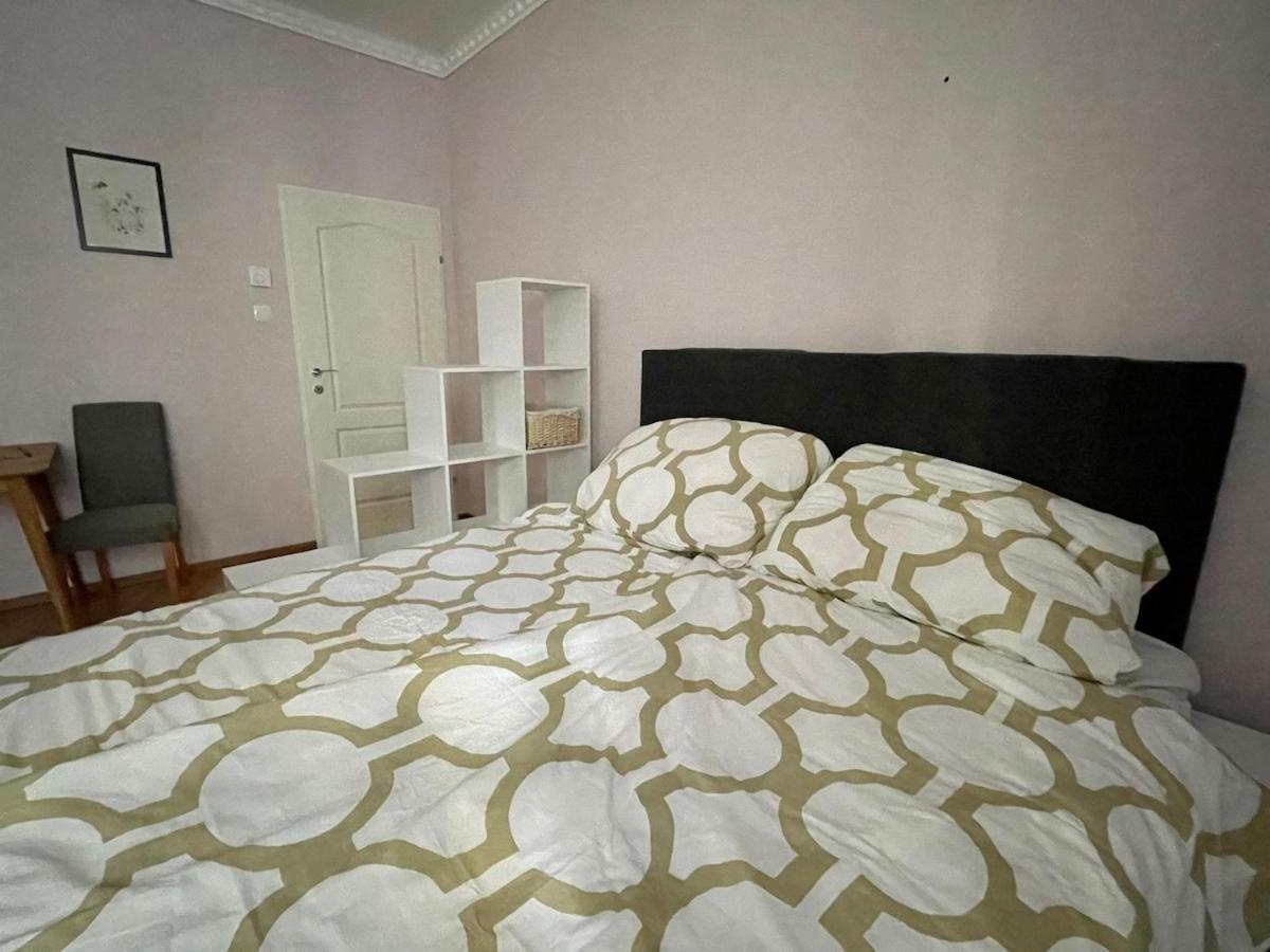 Gemuetliche Wohnung Mit Super Lage Vienna Exterior photo