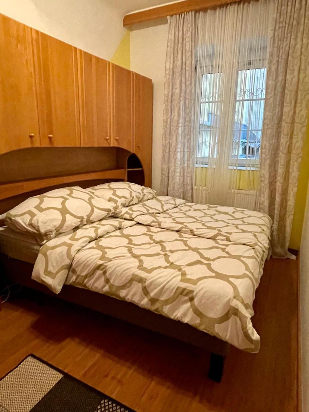 Gemuetliche Wohnung Mit Super Lage Vienna Exterior photo