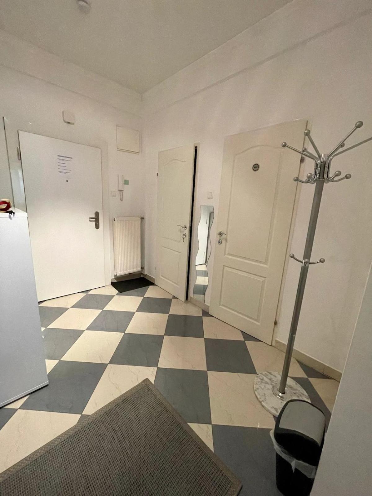 Gemuetliche Wohnung Mit Super Lage Vienna Exterior photo